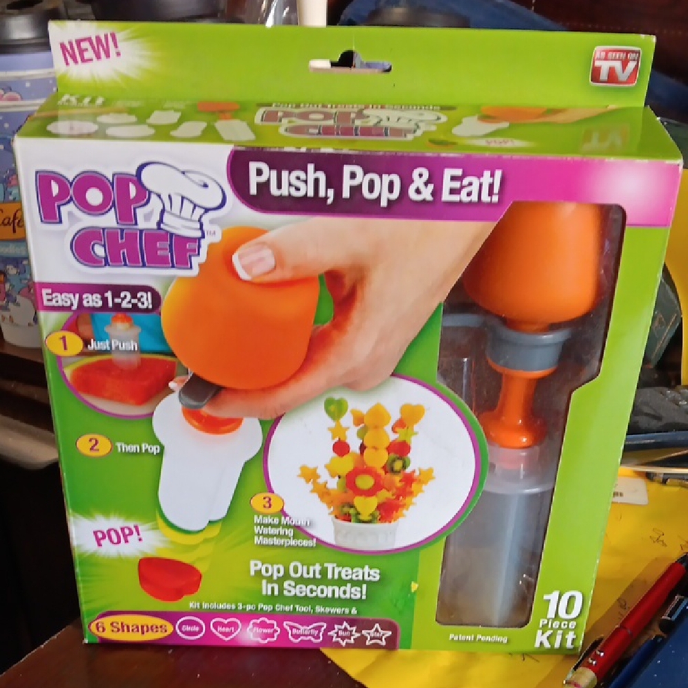 NIB Push Pop & Eat Kit - Orange (SKU N84)